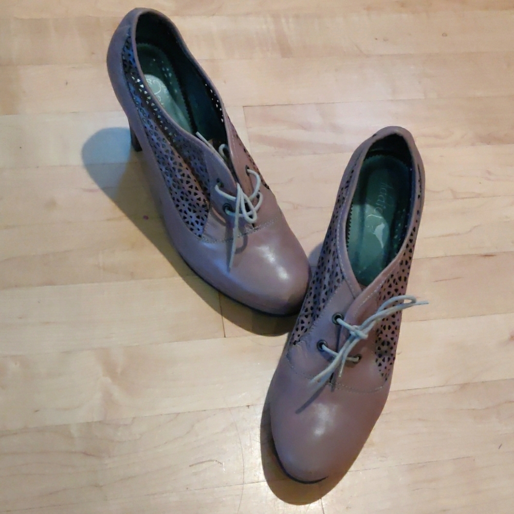 Blush leather booties